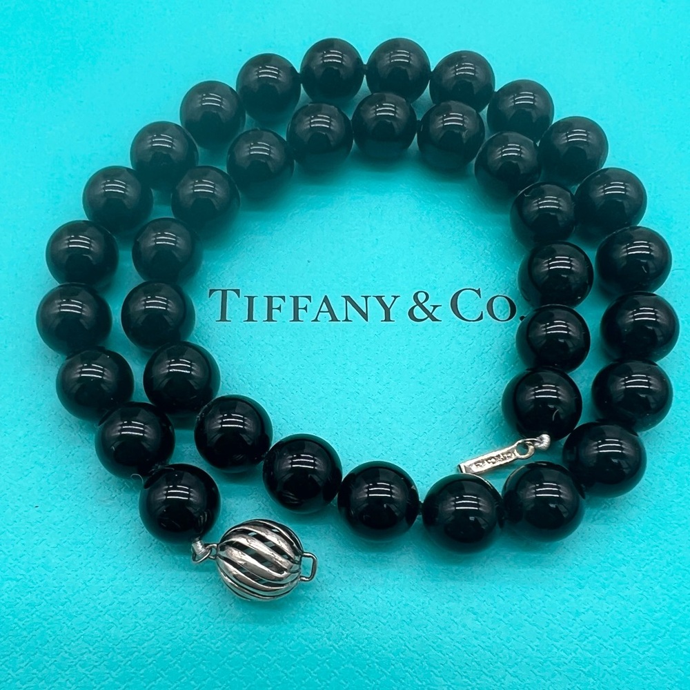 🔴Authentic Tiffany & Co. VINTAGE Sterling Silver Onyx Beads Necklace🔴 - Picture 5 of 8